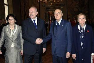 Il Presidente Giorgio Napolitano con Ivan Gasparovic, Presidente della Repubblica Slovacca, e le rispettive consorti.