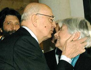 L'affettuoso incontro del Presidente Giorgio Npolitano con la Signora Nuria Schoenberg Nono nella sede dell'Archivio intitolato al famoso Musicista.