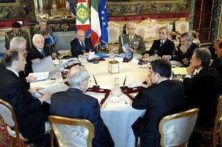 Il Presidente Giorgio Napolitano durante la riunione del Consiglio supremo di difesa