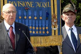 Il Presidente Giorgio Napolitano rende onore a Cefalonia alla Divisione Acqui