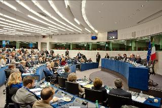 Il Presidente Giorgio Napolitano nel corso dell'incontro con i deputati italiani del Parlamento Europeo