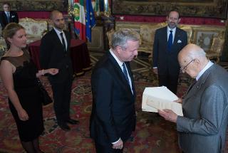 Il Presidente Giorgio Napolitano con S.E.Michael David Rann, nuovo Ambasciatore d'Australia, in occasione della presentazione delle Lettere Credenziali