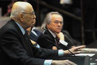 Il Presidente Giorgio Napolitano, a fianco il Rettore dell'Università Politecnica delle Marche, Marco Pacetti, durante il suo intervento nell'Aula Magna al termine del Seminario &quot;L'economia marchigiana nel mercato globale&quot;