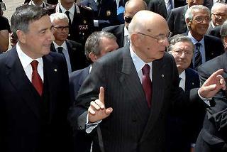 Il Presidente Giorgio Napolitano con Lamberto Cardia, Presidente della CONSOB, all'arrivo a Palazzo Mezzanotte