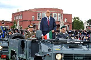 Il Presidente Giorgio Napolitano al 235° Anniversario di fondazione del Corpo della Guardia di Finanza, durante gli Onori Militari