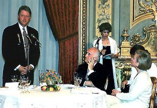 Il Presidente Scàlfaro con il Presidente USA Clinton in visita in Italia. 3 giugno 1994
