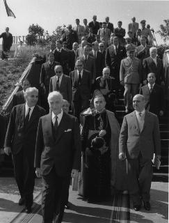 Il Presidente della Repubblica Antonio Segni all'inaugurazione dell'Autostrada del Sole per Napoli 22 settembre 1962