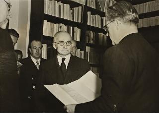 Nomina di Luigi Einaudi a Presidente della Repubblica