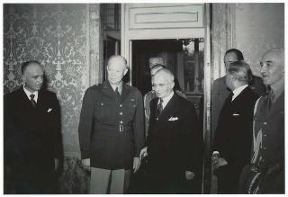 Visita di congedo del Generale Dwight Eisenhower al Presidente della Repubblica Luigi Einaudi
