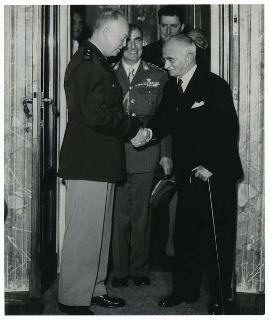 Visita di congedo del Generale Dwight Eisenhower al Presidente della Repubblica Luigi Einaudi