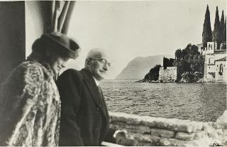 Il Presidente della Repubblica Luigi Einaudi con la moglie Ida a San Vigilio