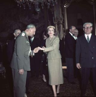 Richard Nixon, vice-Presidente degli Stati Uniti viene ricevuto in udienza dal Presidente della Repubblica Giovanni Gronchi