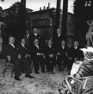 Ricevimento del Corpo diplomatico e rappresentanti stampa estera da parte del Presidente della Repubblica Giovanni Gronchi