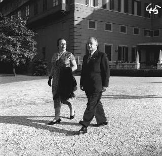 Ricevimento del Corpo diplomatico e rappresentanti stampa estera da parte del Presidente della Repubblica Giovanni Gronchi
