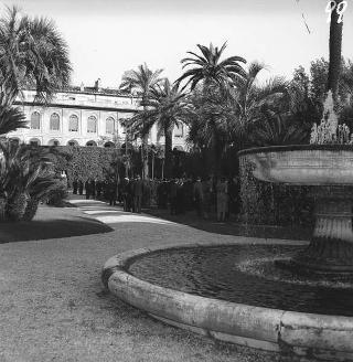 Ricevimento del Corpo diplomatico e rappresentanti stampa estera da parte del Presidente della Repubblica Giovanni Gronchi