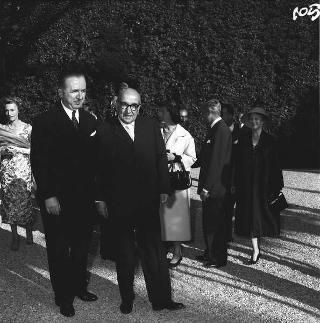 Ricevimento del Corpo diplomatico e rappresentanti stampa estera da parte del Presidente della Repubblica Giovanni Gronchi