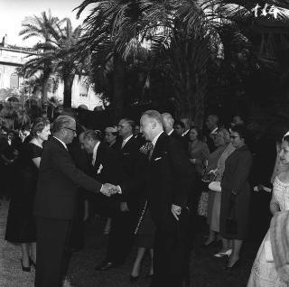 Ricevimento del Corpo diplomatico e rappresentanti stampa estera da parte del Presidente della Repubblica Giovanni Gronchi
