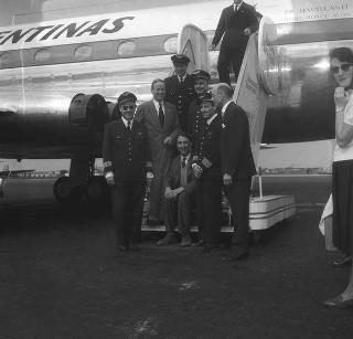 Il Presidente della Repubblica Giovanni Gronchi interviene all'inaugurazione del nuovo aereo "Comet" de Aviland delle Aereolinas Argentina (Roma-Napoli-Roma),  Ciampino