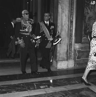 Visita di stato dei reali Paolo I di Grecia con la moglie Federica di Brunswick ricevuti da Presidente della Repubblica Giovanni Gronchi