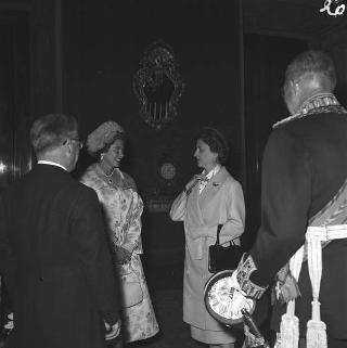 Visita di stato dei reali Paolo I di Grecia con la moglie Federica di Brunswick ricevuti da Presidente della Repubblica Giovanni Gronchi