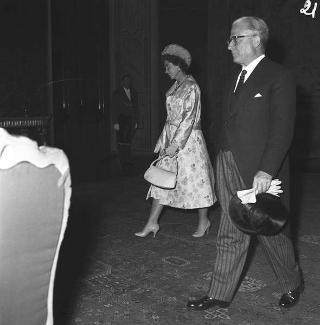 Visita di stato dei reali Paolo I di Grecia con la moglie Federica di Brunswick ricevuti da Presidente della Repubblica Giovanni Gronchi
