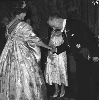 Visita di stato dei reali Paolo I di Grecia con la moglie Federica di Brunswick ricevuti da Presidente della Repubblica Giovanni Gronchi
