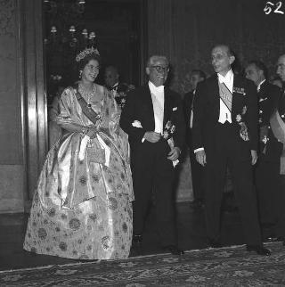 Visita di stato dei reali Paolo I di Grecia con la moglie Federica di Brunswick ricevuti da Presidente della Repubblica Giovanni Gronchi