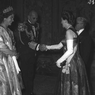 Visita di stato dei reali Paolo I di Grecia con la moglie Federica di Brunswick ricevuti da Presidente della Repubblica Giovanni Gronchi