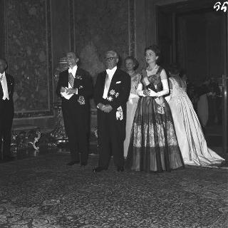 Visita di stato dei reali Paolo I di Grecia con la moglie Federica di Brunswick ricevuti da Presidente della Repubblica Giovanni Gronchi