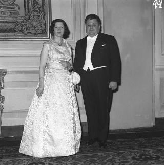 Visita di stato dei reali Paolo I di Grecia con la moglie Federica di Brunswick ricevuti da Presidente della Repubblica Giovanni Gronchi