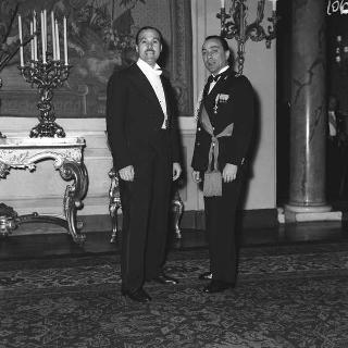 Visita di stato dei reali Paolo I di Grecia con la moglie Federica di Brunswick ricevuti da Presidente della Repubblica Giovanni Gronchi