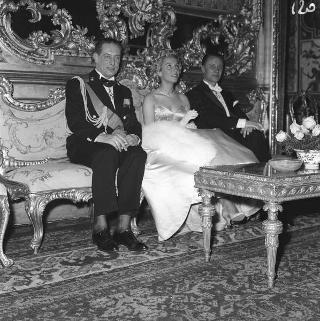 Visita di stato dei reali Paolo I di Grecia con la moglie Federica di Brunswick ricevuti da Presidente della Repubblica Giovanni Gronchi