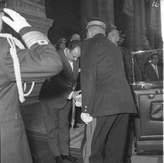 Visita di stato dei reali Paolo I di Grecia con la moglie Federica di Brunswick ricevuti da Presidente della Repubblica Giovanni Gronchi