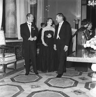 Visita di stato dei reali Paolo I di Grecia con la moglie Federica di Brunswick ricevuti da Presidente della Repubblica Giovanni Gronchi