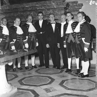 Visita di stato dei reali Paolo I di Grecia con la moglie Federica di Brunswick ricevuti da Presidente della Repubblica Giovanni Gronchi