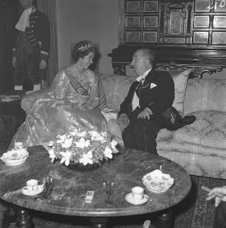 Visita di stato dei reali Paolo I di Grecia con la moglie Federica di Brunswick ricevuti da Presidente della Repubblica Giovanni Gronchi