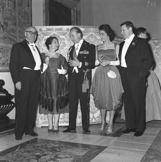 Visita di stato dei reali Paolo I di Grecia con la moglie Federica di Brunswick ricevuti da Presidente della Repubblica Giovanni Gronchi