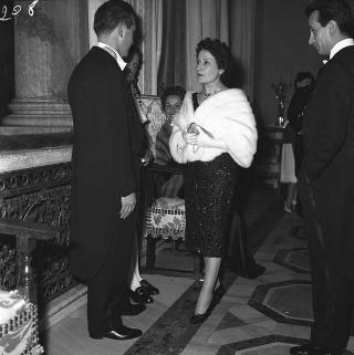 Visita di stato dei reali Paolo I di Grecia con la moglie Federica di Brunswick ricevuti da Presidente della Repubblica Giovanni Gronchi