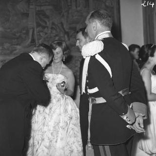 Visita di stato dei reali Paolo I di Grecia con la moglie Federica di Brunswick ricevuti da Presidente della Repubblica Giovanni Gronchi