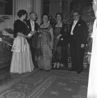 Visita di stato dei reali Paolo I di Grecia con la moglie Federica di Brunswick ricevuti da Presidente della Repubblica Giovanni Gronchi
