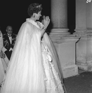 Visita di stato dei reali Paolo I di Grecia con la moglie Federica di Brunswick ricevuti da Presidente della Repubblica Giovanni Gronchi