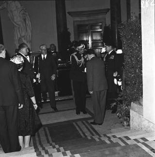Visita di stato dei reali Paolo I di Grecia con la moglie Federica di Brunswick ricevuti da Presidente della Repubblica Giovanni Gronchi