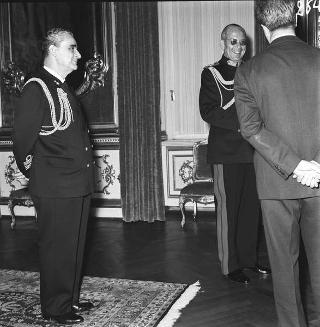 Visita di stato dei reali Paolo I di Grecia con la moglie Federica di Brunswick ricevuti da Presidente della Repubblica Giovanni Gronchi