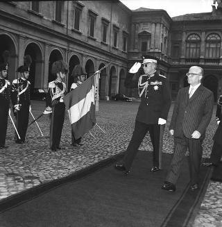 Visita di stato dei reali Paolo I di Grecia con la moglie Federica di Brunswick ricevuti da Presidente della Repubblica Giovanni Gronchi