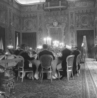 Visita di stato dei reali Paolo I di Grecia con la moglie Federica di Brunswick ricevuti da Presidente della Repubblica Giovanni Gronchi