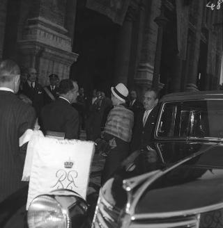 Ricevimento offerto dal Presidente della Repubblica Giovanni Gronchi in occasione della visita di Stato di Sua Altezza Serenissima il Principe di Monaco Ranieri III e della Principessa Grace