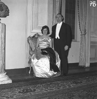 Ricevimento offerto dal Presidente della Repubblica Giovanni Gronchi in occasione della visita di Stato di Sua Altezza Serenissima il Principe di Monaco Ranieri III e della Principessa Grace
