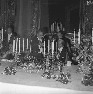 Ricevimento offerto dal Presidente della Repubblica Giovanni Gronchi in occasione della visita di Stato di Sua Altezza Serenissima il Principe di Monaco Ranieri III e della Principessa Grace