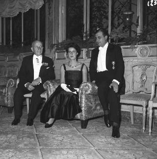 Ricevimento offerto dal Presidente della Repubblica Giovanni Gronchi in occasione della visita di Stato di Sua Altezza Serenissima il Principe di Monaco Ranieri III e della Principessa Grace