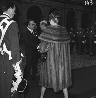 Ricevimento offerto dal Presidente della Repubblica Giovanni Gronchi in occasione della visita di Stato di Sua Altezza Serenissima il Principe di Monaco Ranieri III e della Principessa Grace